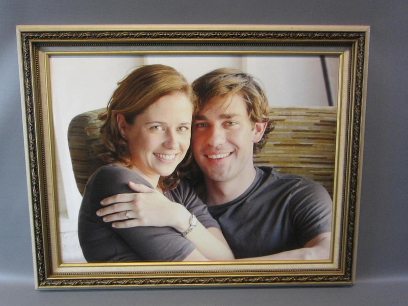 Illustration for article titled NBC is auctioning off a bunch of old props from The Office right now